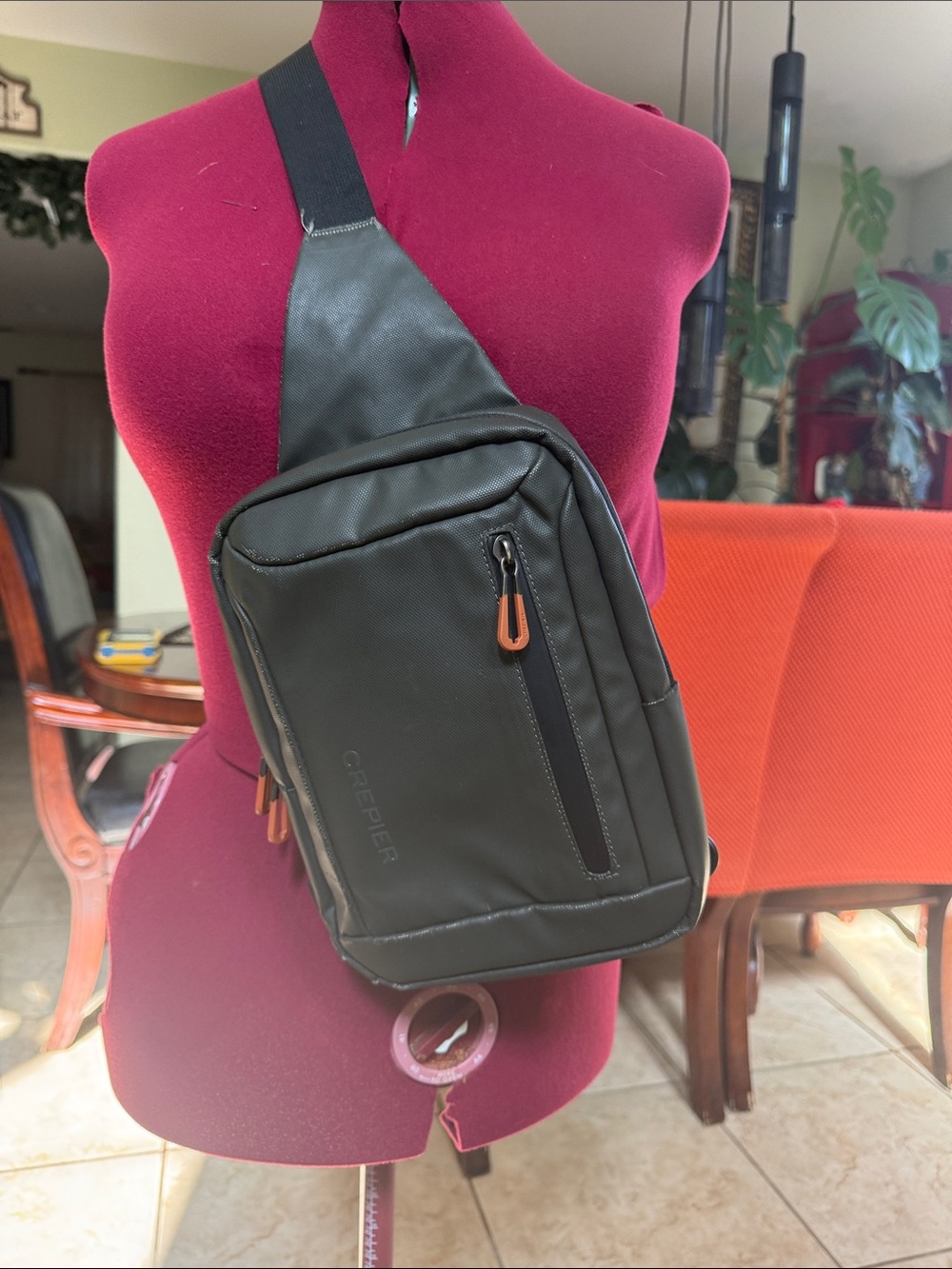 Crepier IMER sling bag. Pre-owned